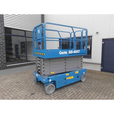 Genie GS4047 13.7m Electric Scissor Lift Hire
