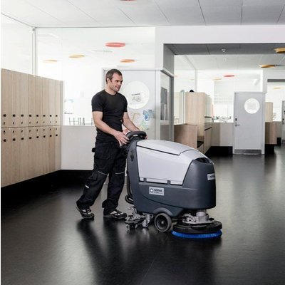 Nilfisk SC530 Floor Scrubber Dryer Hire